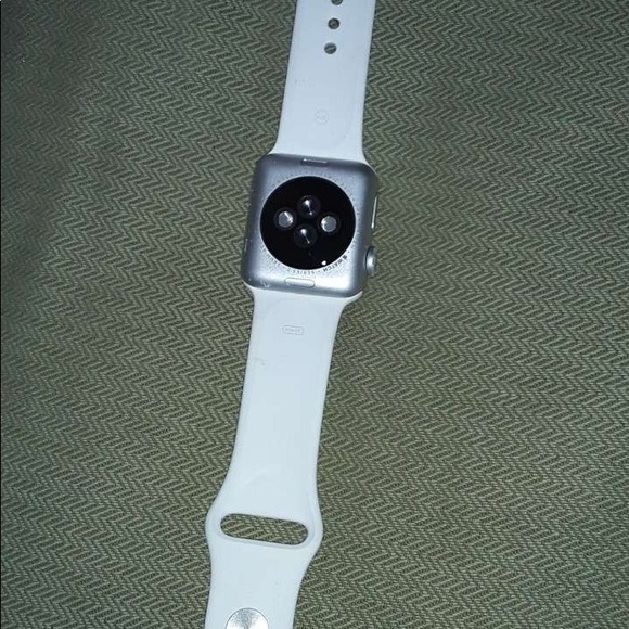 iPhone watch - Picture 3 of 4